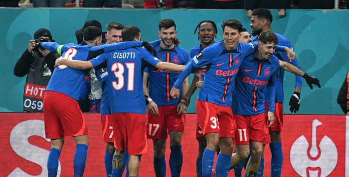 ---------i-mai-in-balamalele-Stoars-de-energie-dup-53-de-meciuri-FCSB-trimite-o-echip-ntreag-la-naionale