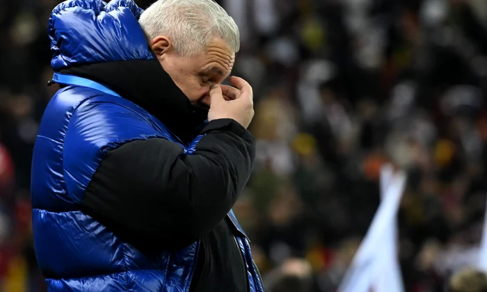 ---------Dram-rapidist-n-Cupa-Romniei-la-fotbal-eliminare-la-ultima-faz-umudic-i-a-anunat-demisia