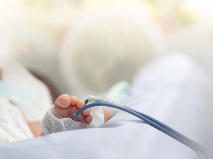 ---------Drama-familiei-care-i-a-pierdut-fetia-de-trei-luni-ntr-un-spital-din-Craiova-Cnd-au-auzit-de-transfer-au-nceput-s-se-agite