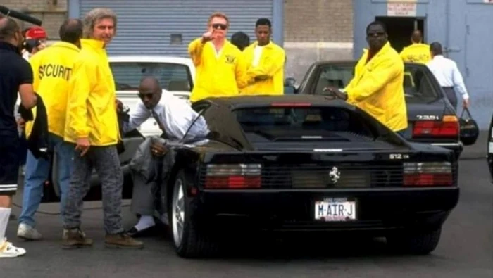 ---------Ferrari-ul-lui-Michael-Jordan-a-scpat-miraculos-de-incendiile-devastatoare-din-Los-Angeles