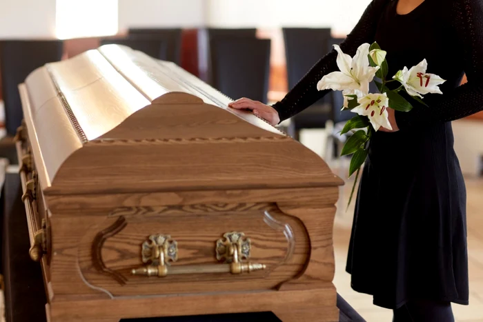 ---------Scen-cumplit-la-Trgu-Jiu-un-sicriu-a-luat-foc-ntr-o-capel-mortuar-Trupul-decedatei-gsit-carbonizat