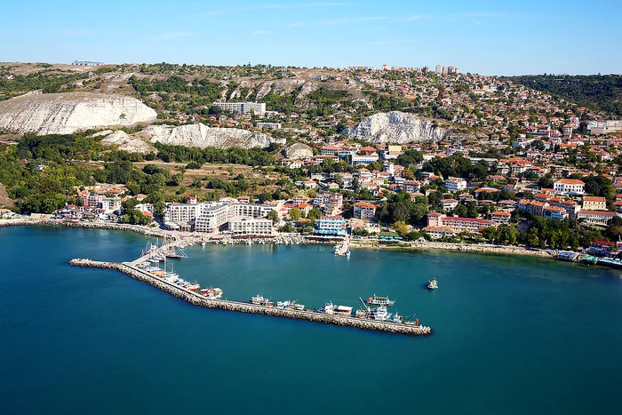 ---------Vacan-pe-litoralul-Mrii-Negre-din-Bulgaria-Cele-mai-atractive-staiuni-pentru-romni