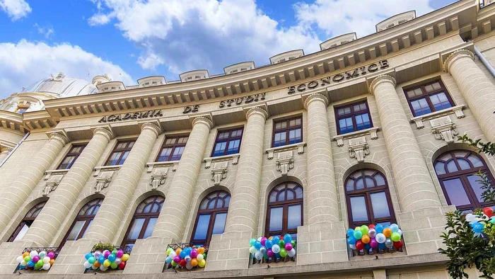 ---------ASE-anun-organizarea-concursului-de-admitere-la-programele-universitare-de-licen-pentru-iulie-2025