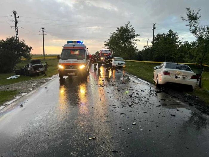 ---------Accident-tragic-n-Timi-O-femeie-i-a-pierdut-viaa-iar-alte-patru-persoane-printre-care-doi-copii-au-fost-rnite