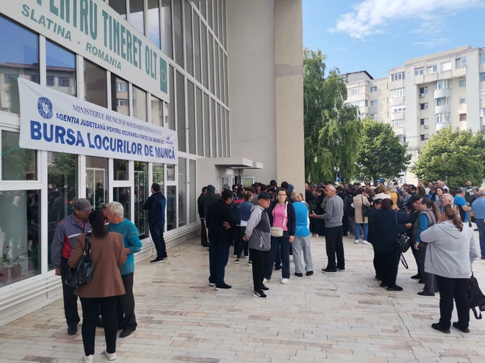 ---------Experiena-amar-a-oamenilor-rmai-omeri-aproape-de-pensie-Am-lucrat-10-ani-cu-contract-de-dou-i-patru-ore-fr-s-tiu-REPORTAJ