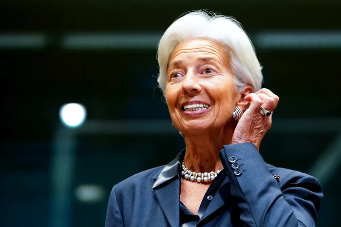 ---------Preedintele-Bncii-Centrale-Europene-este-de-prere-c-euro-ar-putea-deveni-o-alternativ-la-dolar