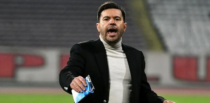 ---------Rapid-refuzat-de-Cosmin-Contra-Fostul-selecioner-ademenit-n-Giuleti-cu-un-salariu-consistent-i-cu-prime-uriae