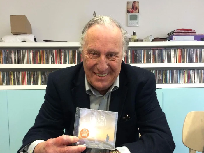 ---------A-murit-scriitorul-britanic-Frederick-Forsyth-autorul-cunoscutului-roman-Ziua-acalului
