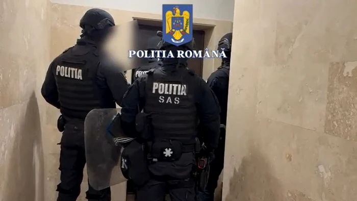 ---------Brbat-cercetat-pentru-agresiune-sexual-n-plin-strad-S-a-trezit-cu-poliitii-la-u