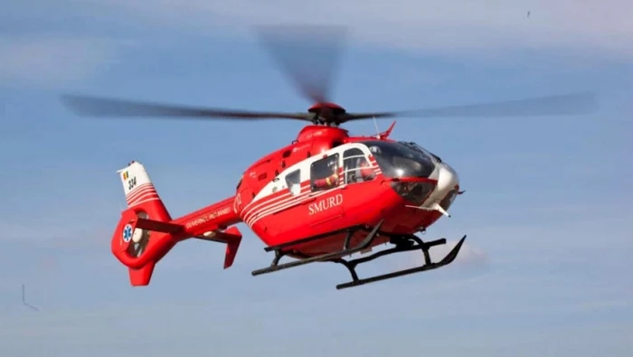 ---------Brbat-n-com-dup-ce-ambarcaiunea-n-care-se-afla-a-euat-pe-braul-Chilia-O-alt-persoan-a-fost-transportat-la-spital
