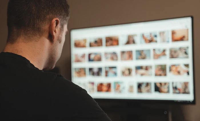 ---------Brbat-reinut-pentru-pornografie-infantil-avea-peste-900-de-poze-i-video-cu-copii-cu-vrste-ntre-4-i-17-ani-