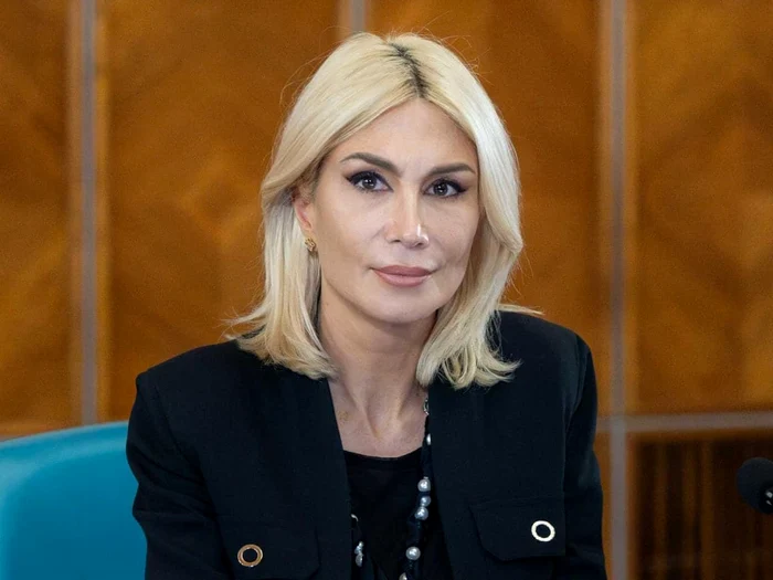 ---------Deputata-PNL-Raluca-Turcan-consider-c-Romnia-nu-are-nevoie-de-un-premier-tehnocrat-ci-de-un-lider-politic-cu-legitimitate