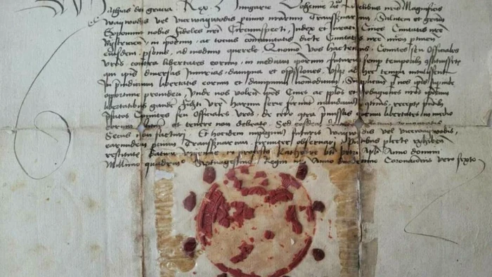 ---------Document-foarte-vechi-care-a-fost-pierdut-timp-de-peste-130-de-ani--gsit-n-arhivele-Bistria-Nsud