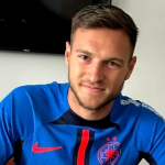 ---------Gigi-Becali-i-a-fcut-pofta-FCSB-a-transferat-vedeta-dinamovist-pltind-rivalei-o-cru-de-bani