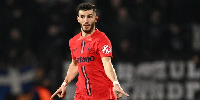 ---------Gigi-Becali-va-lua-foc-un-titular-de-la-FCSB-a-renunat-la-ortodoxie-i-s-a-botezat-n-cultul-penticostal