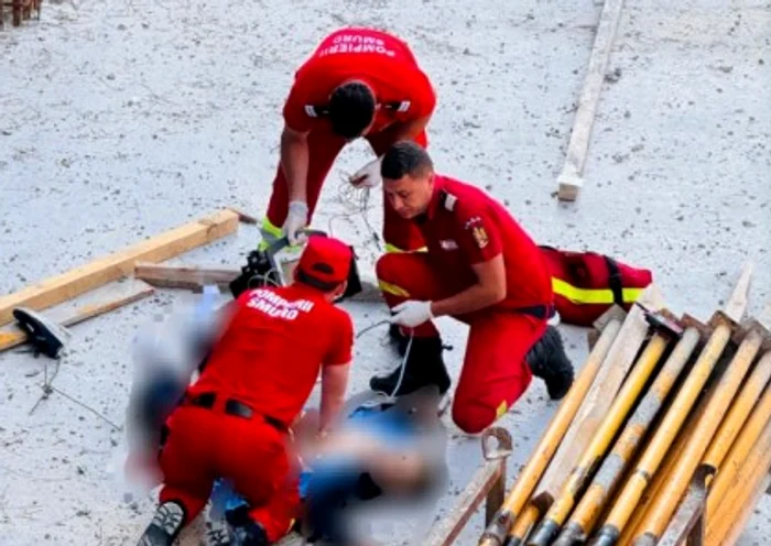 ---------Incident-ocant-n-Staiunea-Olimp-un-brbat-a-czut-n-gol-de-la-etajul-10-al-unei-cldiri-rezideniale