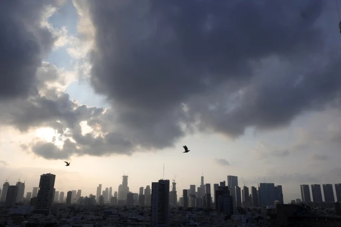 ---------Israelul-atac-inte-ale-regimului-n-inima-Teheranului-cu-o-for-fr-precedent-anun-IDF