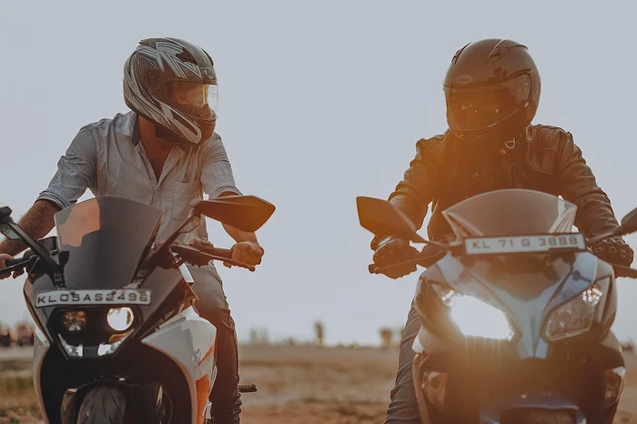 ---------Motocicletele-i-scuterele-se-vor-putea-deplasa-pe-banda-special-pentru-autobuze-Ce-msuri-prevede-proiectul-depus-n-Parlament
