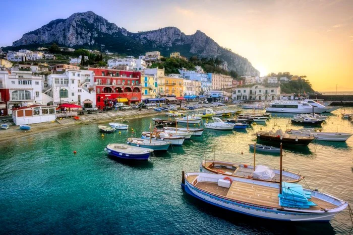 ---------O-destinaie-popular-din-Italia-le-interzice-chelnerilor-i-vnztorilor-s-mai-abordeze-turiti-pe-strad-Sanciunile-severe-pe-care-le-risc