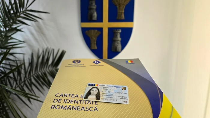 ---------Primele-cri-electronice-de-identitate-n-Olt-Pot-fi-solicitate-i-pentru-copiii-mai-mici-de-14-ani-Poate-ine-loc-de-paaport