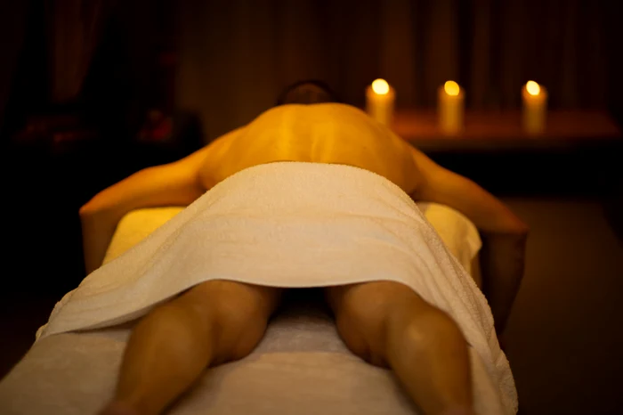 ---------Reea-de-prostituie-mascat-ntr-un-salon-de-masaj-din-Suceava-17-tinere-au-fost-exploatate-sexual