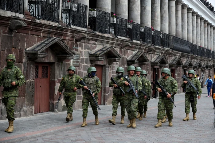 ---------S-a-dat-und-verde-pentru-nfiinarea-de-baze-militare-strine-n-ara-n-care-are-loc-o-crim-la-fiecare-or-