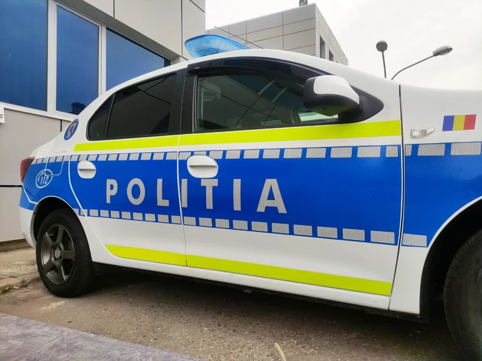 ---------Scandal-violent-la-o-cafenea-din-Oneti-o-poliist-a-fost-lovit-iar-colegul-ei-a-fost-mucat-n-timpul-unei-intervenii