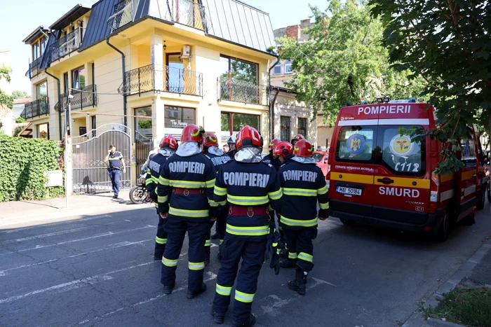 Video----------12-copii-i-un-adult-de-la-o-grdini-din-Bucureti-au-ajuns-la-spital-cu-toxiinfecie-alimentar-Protecia-Consumatorilor-a-dat-amenzi-de-aproape-100000-de-lei