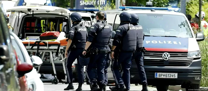 ---------Zece-mori-ntr-un-atac-armat-la-o-coal-din-Graz-Austria-Autorul-un-fost-elev-al-colii-gsit-mort-n-toalet