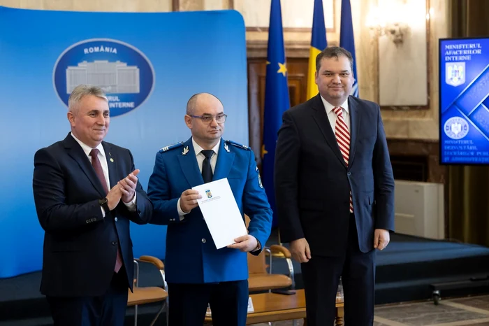---------eful-Jadarmeriei-Brila-reinut-de-DNA-Este-acuzat-c-a-adus-muncitori-asiatici-n-Romnia-printr-o-firm-paravan-Percheziii-n-Bucureti-Brila-i-Tulcea