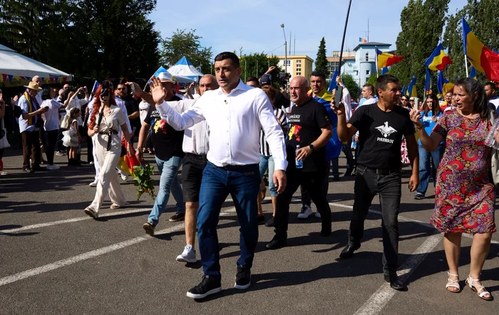 ---------AUR-amenin-cu-noi-moiuni-de-cenzur-dup-urmtorul-pachet-de-msuri-de-austeritate-Vom-contesta-la-CCR-Vom-interpela-Vom-merge-pn-la-capt
