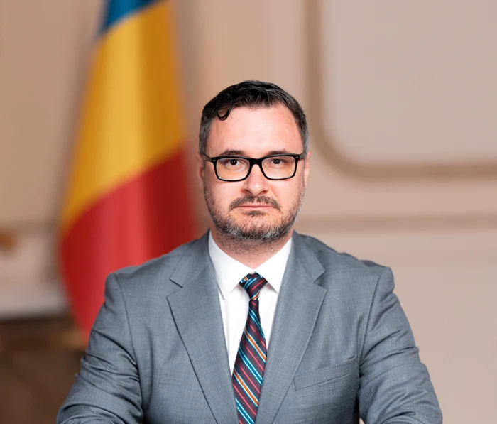 ---------AUR-consider-trdare-naional-decizia-CCR-de-respingere-a-contestaiei-privind-Legea-austeritii