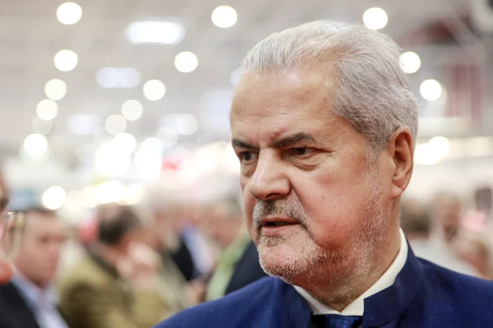 ---------Adrian-Nstase-spune-c-dorina-lui-Bsescu-s-a-mplinit-PSD-a-ajuns-a-cincea-roat-la-cru-AUR-poate-aspira-votanii-social-democrai