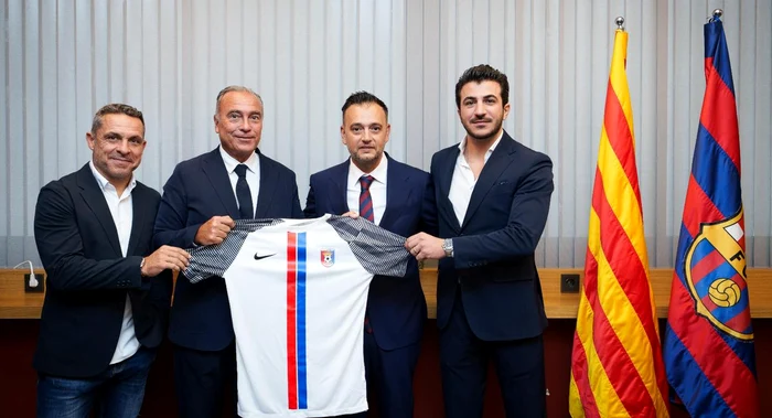 ---------Chindia-s-a-fcut-sor-cu-Barcelona-Catalanii-l-caut-pe-noul-Hagi-prin-Trgovite