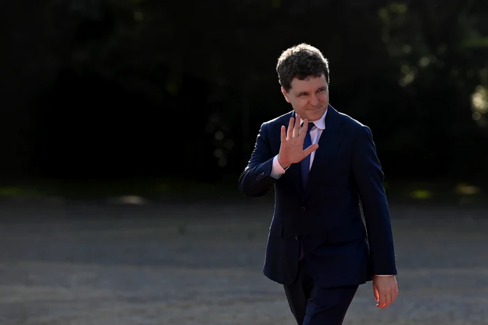 ---------Cine-sunt-cei-trei-afaceriti-care-au-donat-peste-2-milioane-de-lei-pentru-campania-lui-Nicuor-Dan