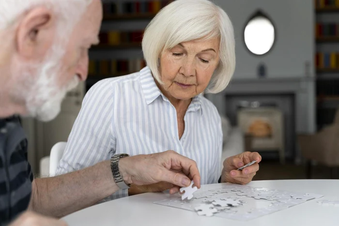---------De-ce-Alzheimerul-lovete-mai-des-femeile-factorii-care-fac-diferena