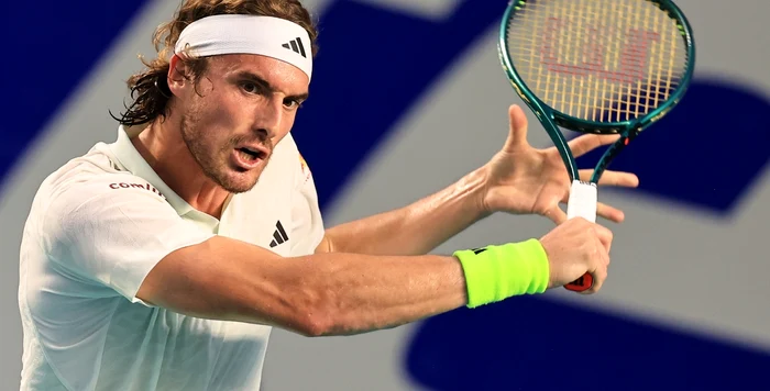 ---------Grecul-Stefanos-Tsitsipas-scoate-flcri-pe-gur-la-adresa-unei-legende-din-tenis-Este-un-dictator