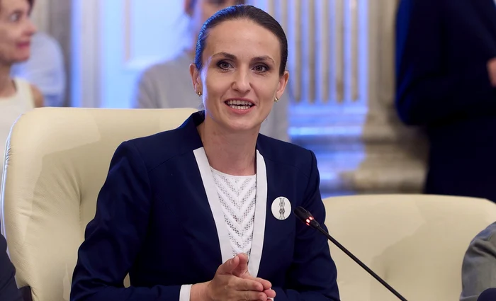 ---------Ministrul-de-Externe-Oana-oiu-anun-despre-tarifele-impuse-Europei-de-Donald-Trump-Lucrurile-se-mai-pot-schimba