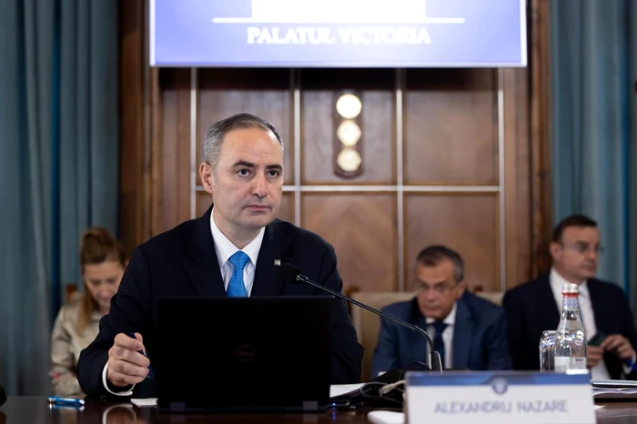 ---------Nazare-Romnia-ar-putea-intra-n-recesiune-n-viitorul-apropiat