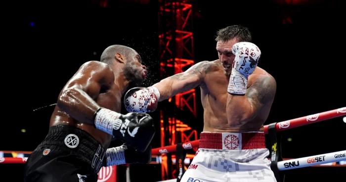 ---------Oleksandr-Usyk-KO-devastator-n-lupta-anului-Ucraineanul-e-campion-mondial-absolut-la-categoria-grea
