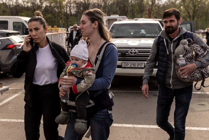 ---------Strategia-de-integrare-a-migranilor-din-Bucureti-inta-unui-val-de-ur-Nu-mai-aducei-imigrani-din-toate-rile-cu-toate-bolile-lor-i-microbii-lor