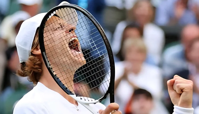 ---------The-King-Jannik-Sinner-a-ctigat-n-premier-turneul-de-la-Wimbledon-Carlos-Alcaraz-fr-replic-n-faa-italianului