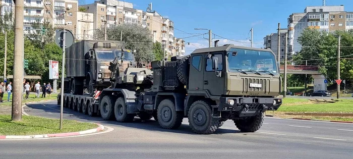 ---------Un-convoi-militar-a-lovit-un-pod-pe-Valea-Prahovei-Trafic-restricionat-pe-DN1