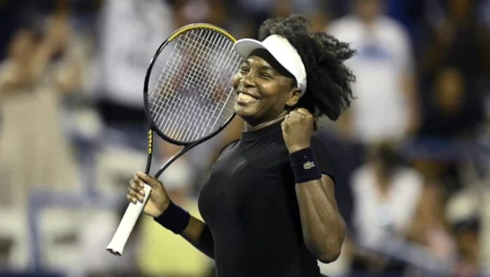 ---------Venus-Williams-rescrie-istoria-A-devenit-a-doua-cea-mai-vrstnic-juctoare-de-tenis-care-ctig-o-partid-n-circuitul-profesionist