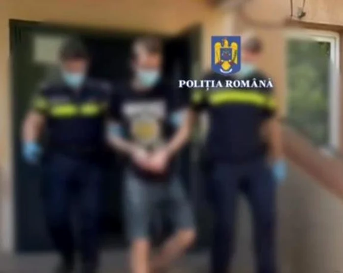 Video----------Brbat-reinut-dup-ce-i-a-incendiat-maina-fostei-iubite-Femeia-era-pe-Litoral