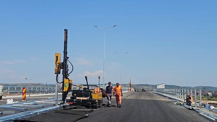 Video----------Cnd-e-gata-conexiunea-drumului-expres-Craiova-Piteti-cu-A1-Felicitari-A-durat-doar-6-ani-s-terminai-120-km