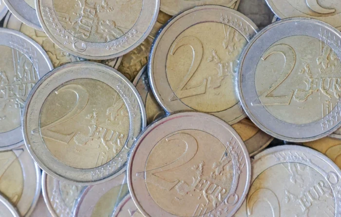 ---------Zona-euro-testul-de-maturitate-pentru-Romnia-Specialitii-avertizeaz-fr-reforme-adoptarea-euro-devine-o-capcan-
