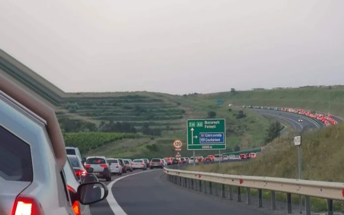 ---------Accident-rutier-pe-Autostrada-A2-Bucureti---Constana-Trafic-restricionat-