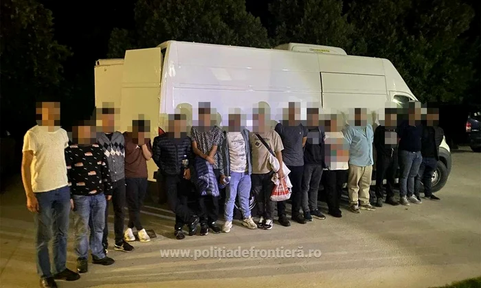 ---------Cum-au-ncercat-15-irakieni-s-intre-ilegal-pe-teritoriul-Romniei-Unde-se-ascundeau