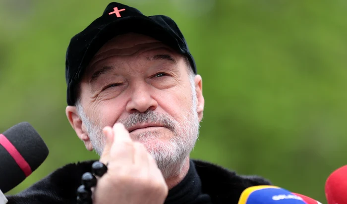 ---------Gigi-Becali-exuberant-dup-calificarea-FCSB-n-Europa-League-Zi-de-22-de-milioane-de-euro